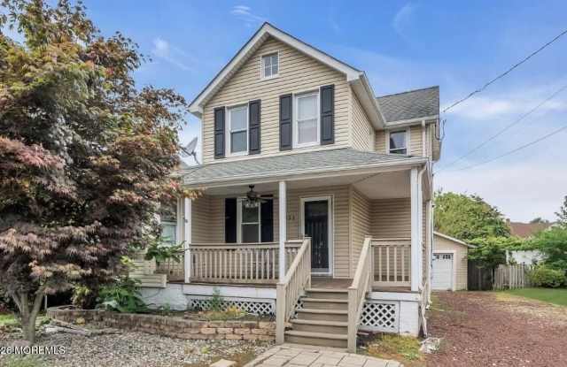 327 Roosevelt Avenue photos photos