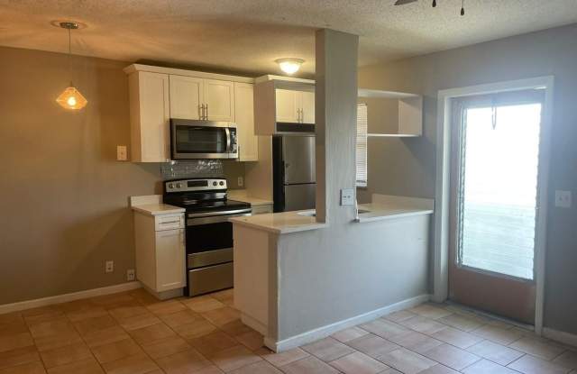 702 N L Street #13 photos photos