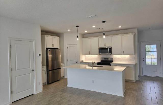 40 KINGSVILLE Court photos photos