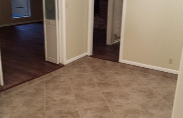 4809 Goldeneye Drive Gallery 2