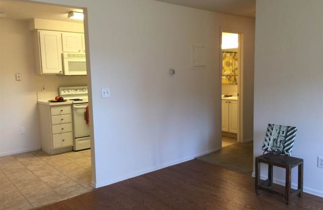 Nantucket Apartments Gallery 4