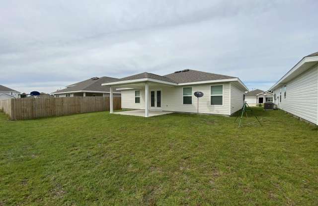 4083 Silver Spur Road Gallery 2