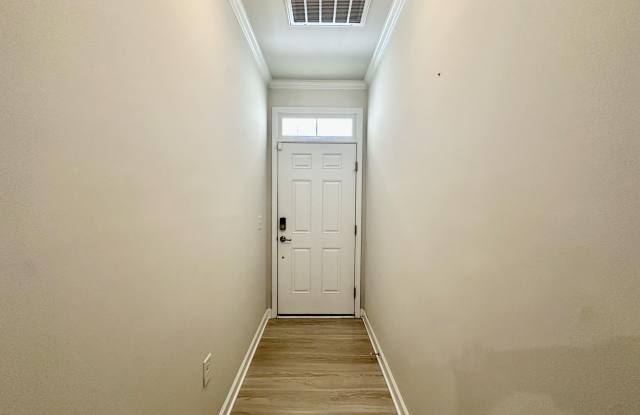 124 Orvis Drive Gallery 4