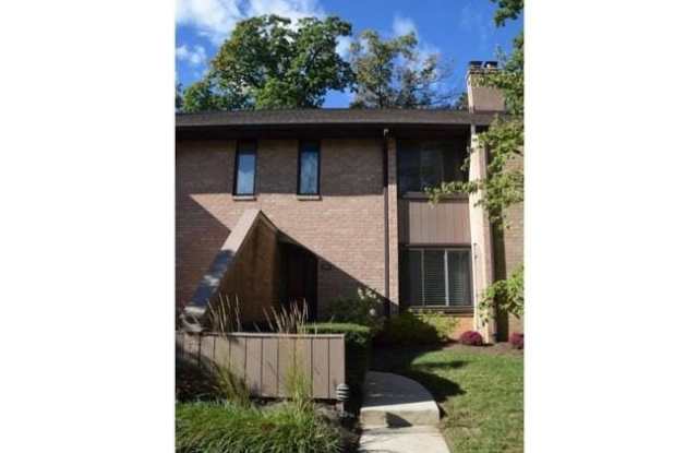 112 WOODGATE LANE Gallery 1