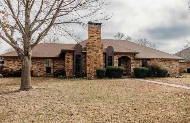 2106 Pecan Street photos photos