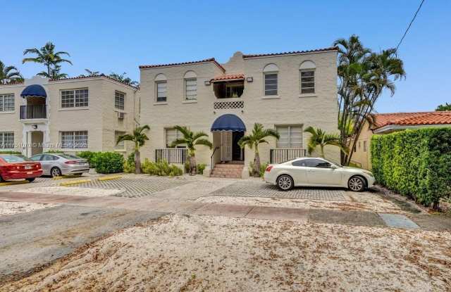 931 Catalonia Ave - 931 Catalonia Avenue, Coral Gables, FL 33134