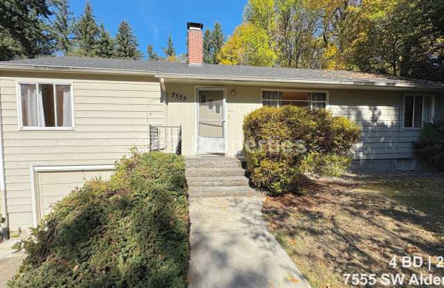 Spacious 4 BD | 2 BA - Garden Home-Whitford Gallery 3