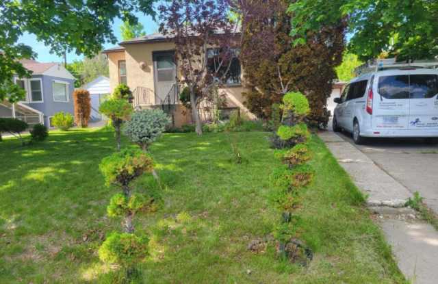 1021 1/2 Princeton Ave photos photos