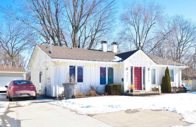 2 Bedroom One Bath Duplex with garage photos photos 2 Bedroom One Bath Duplex with garage photos photos