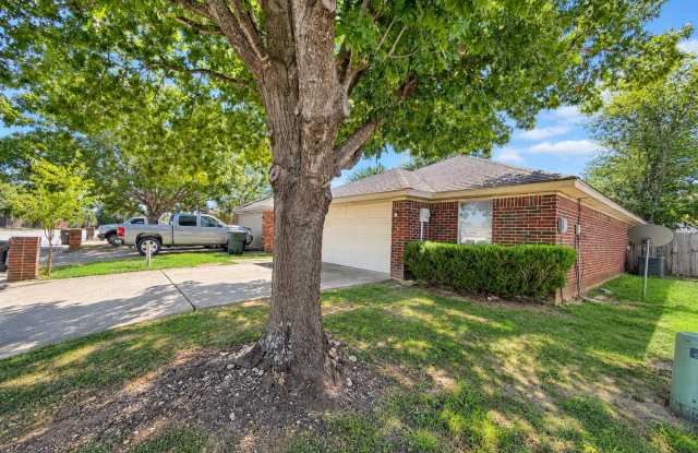 2517 Sleepy Hollow Ln Gallery 3