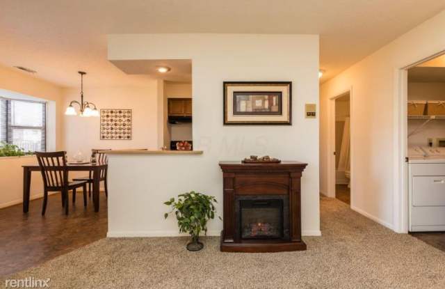 2205 Hedgerow Rd Gallery 4