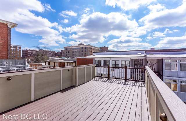 1726 Willard St NW Unit A Gallery 4