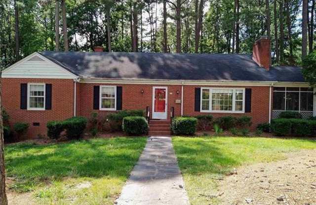 910 Whitford Street photos photos