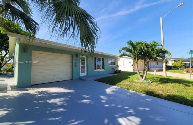 4519 NW 49th Dr photos photos