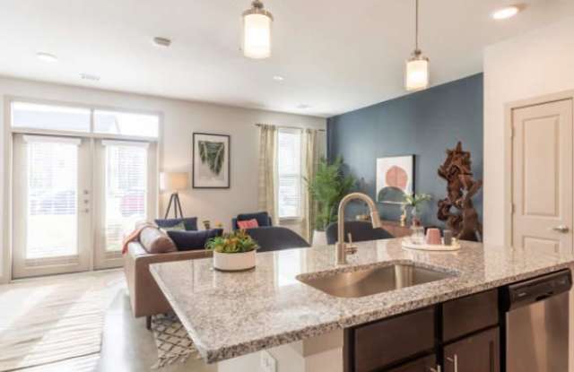 1159 Pearl Retreat Ln Gallery 1