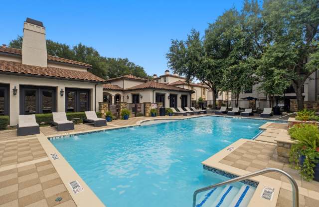 Estancia Townhomes Gallery 1