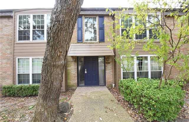 7920 Royal Lane Gallery 3