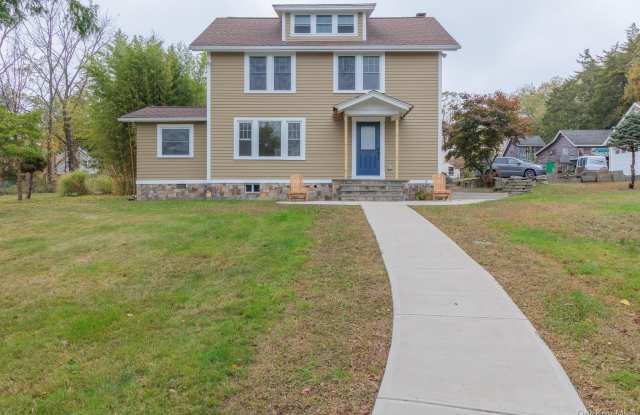 5 Circle Drive - 5 Circle Drive, Carmel Hamlet, NY 10512 5 Circle Drive - 5 Circle Drive, Carmel Hamlet, NY 10512