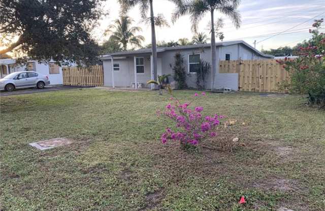 4873 Ne 16th Ave - 4873 Northeast 16th Avenue, Pompano Beach, FL 33064