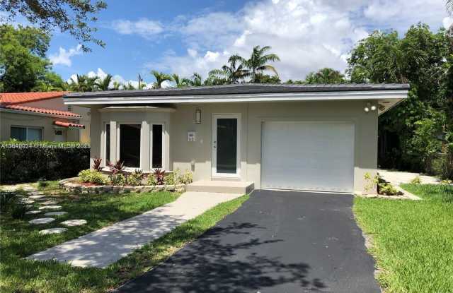 922 Monterey St photos photos