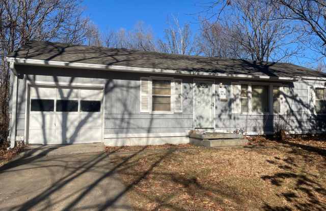 Three Bedroom One bathroom home for Rent photos photos