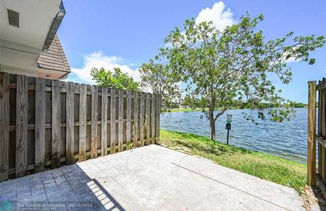 4122 SW 61st Ave photos photos