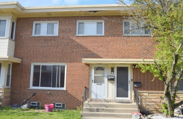 8926 La Crosse Avenue - 8926 La Crosse Avenue, Skokie, IL 60077