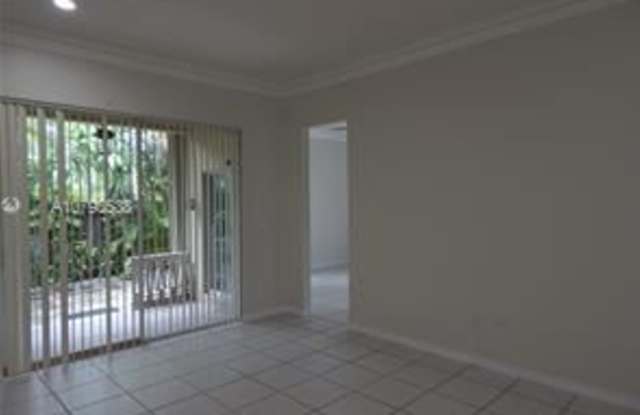 8304 SW 162nd Pl Gallery 4