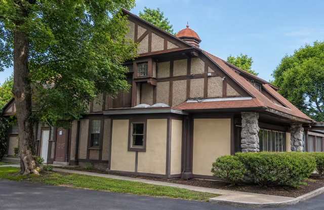 12 Riverside Drive, Binghamton NY-available for 2025-2026 school year Gallery 1