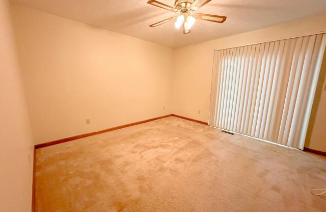 4Bed/2.5Bath Lake Monticello Rental Gallery 4