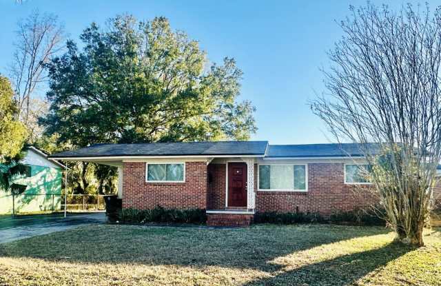 3/2 Cozy Brick home- MOVE IN READY photos photos