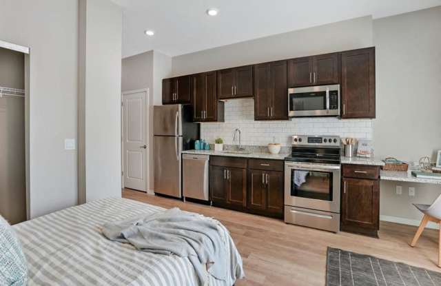 Income Restricted - Timber & Tie Apartments Gallery 3