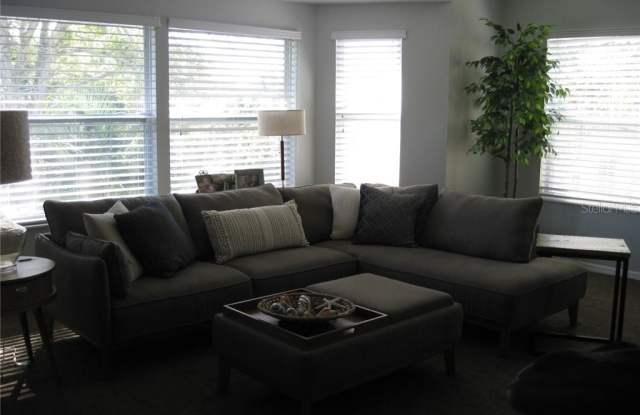 1142 W LOTUS DRIVE Gallery 2