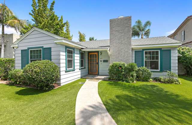 In the heart of the Coronado Village! photos photos