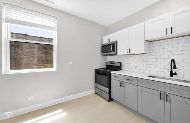 7948 S Hermitage Avw Gallery 4