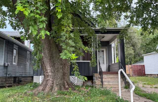 Spacious 4-Bedroom Single-Family Home in Peoria – 1,349 Sq Ft, Available Now Gallery 3