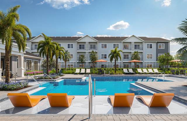 Aventon Grove photos photos