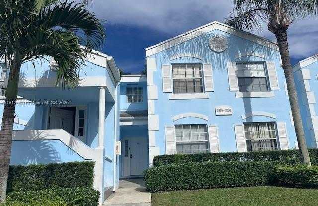 2043 SE 26th Ln photos photos