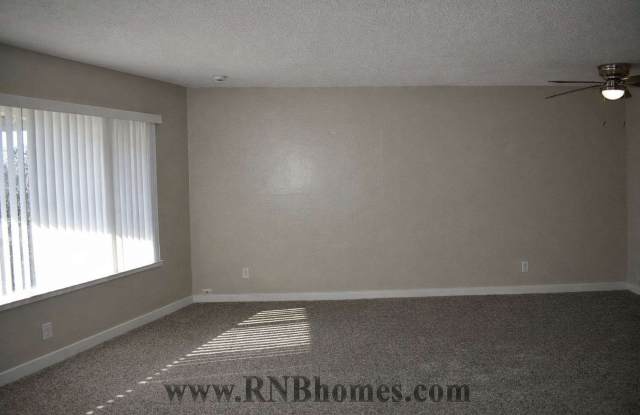 6049 Northcrest Unit 2 Gallery 4