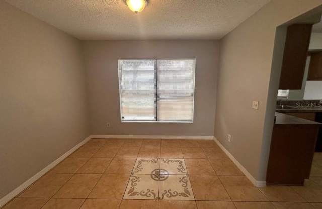 1746 MEREDITH Avenue Gallery 4