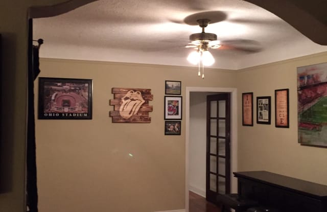 Edanola Apartments Gallery 4