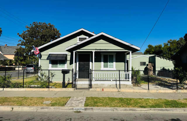 Charming Upgraded 2-Bedroom Home with Yard, Garage  Porch photos photos