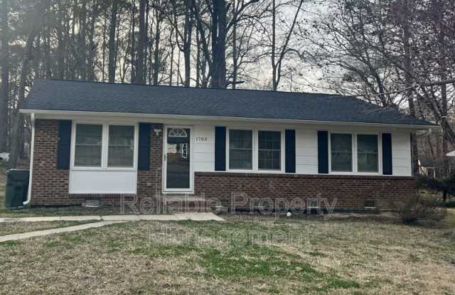 1703 Foxwood Dr photos photos 1703 Foxwood Dr photos photos