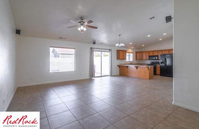 Move in Special: $200 off full first month rent on this inviting 3-Bedroom Home with Garage and Private Backyard - 121 Keith Lane, La Verkin, UT 84745