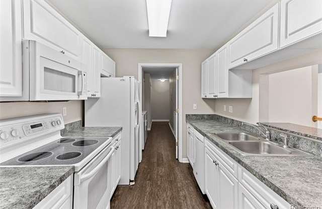 3553 Oakmonte Boulevard Gallery 3