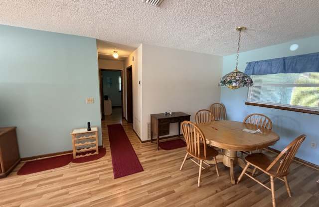 3/2 Rental In 55+ Pine Run Estates Gallery 4