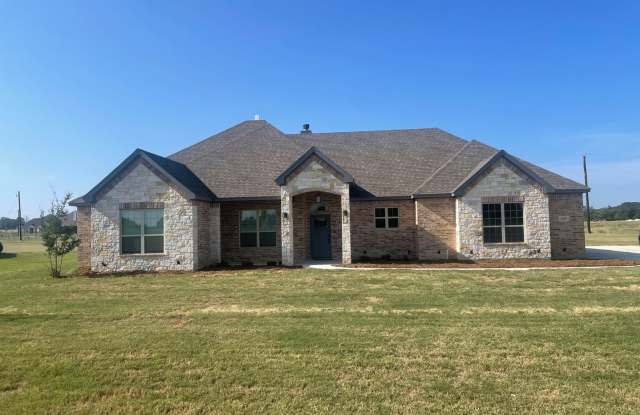 Azle Texas Homes For Rent "Azle ISD" - 1025 Katie Court, Parker County, TX 76020