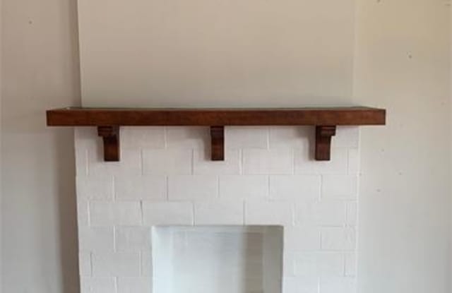 622 W Forest Avenue - 27 Gallery 2