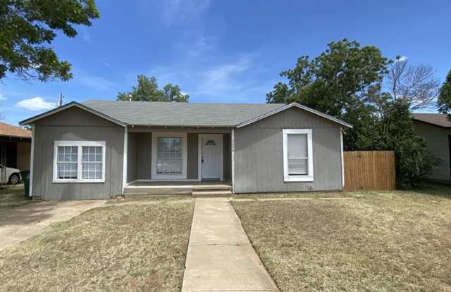 Completely Remodeled 3 Bedroom 1 Bath Home Close To Everything, COMING SOON!! photos photos