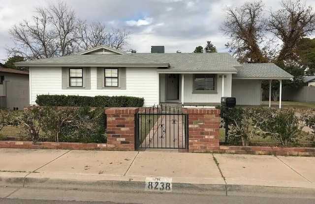 8238 W MONROE Street photos photos